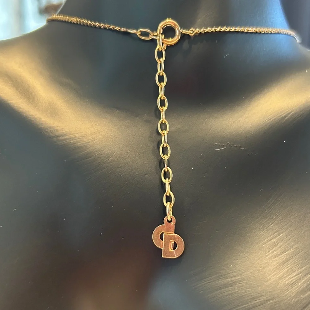 ❌SOLD IN A BUNDLE❌223. Vintage CD pendant Necklace w/COA - Picture 6 of 8